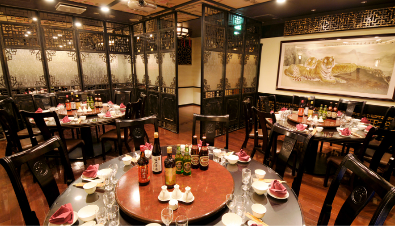 古典様式のバンケットの写真